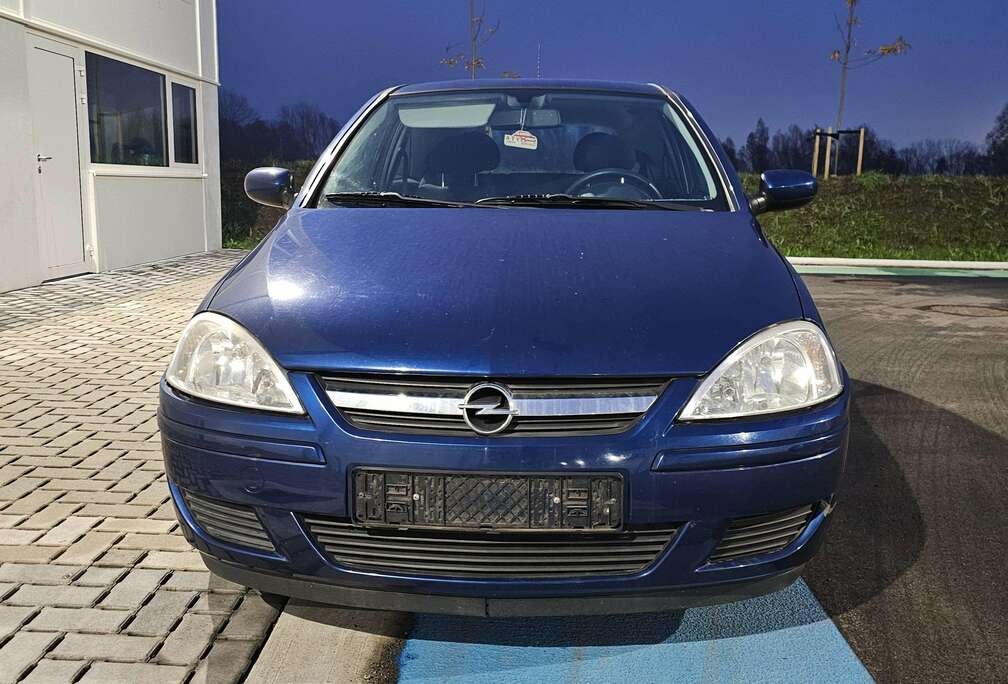 Opel Corsa 1.2 16V Sport