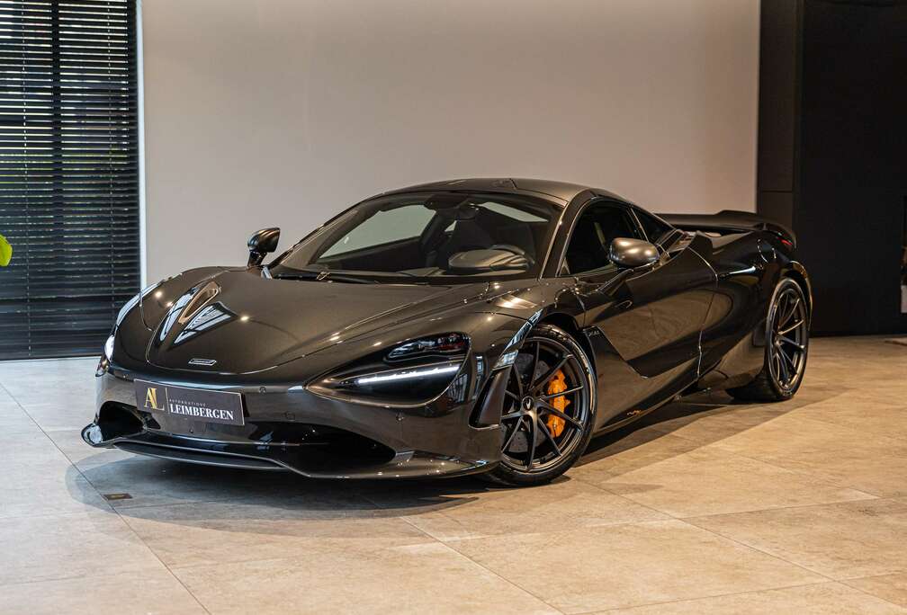McLaren Coupe / MSO Bespoke/ Full Carbon / 1st owner