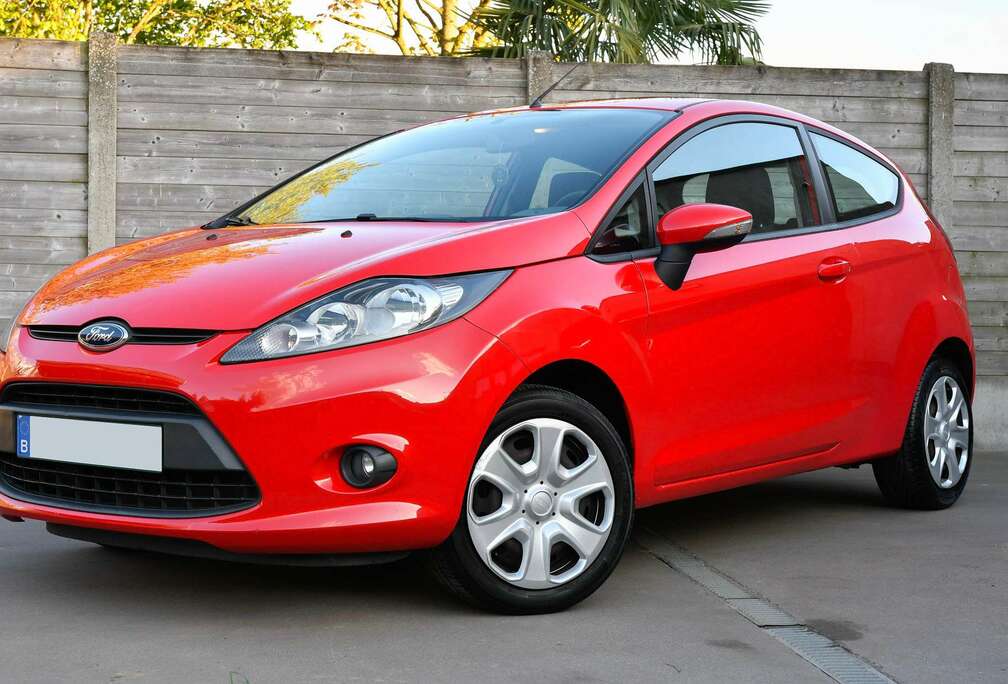 Ford Fiesta 1.25i *AC*Propre*