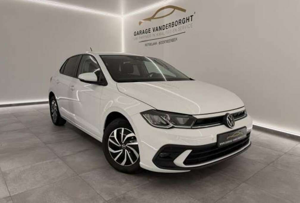 Volkswagen BENZINE MET SLECHTS 22000KM
