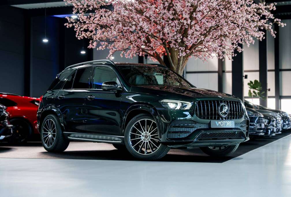 Mercedes-Benz GLE 300d - 4Matic - AMG - Emerald Green - ACC - Pano - 360° - Trekhaak - Burmester - Keyless - 21\