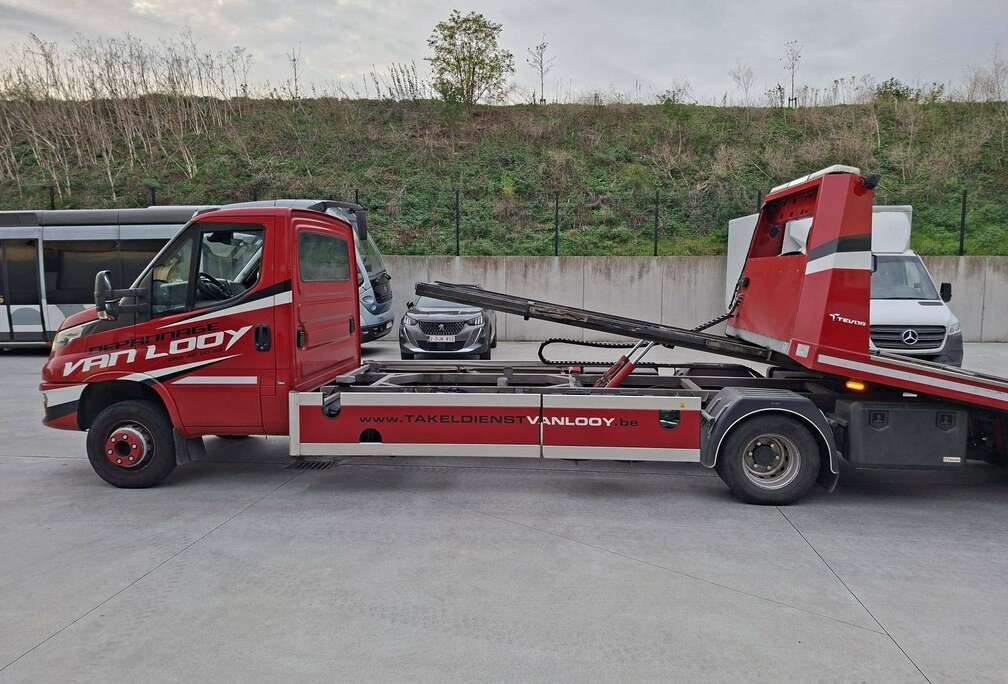 Iveco 35C18 3.0 Turbo VGT