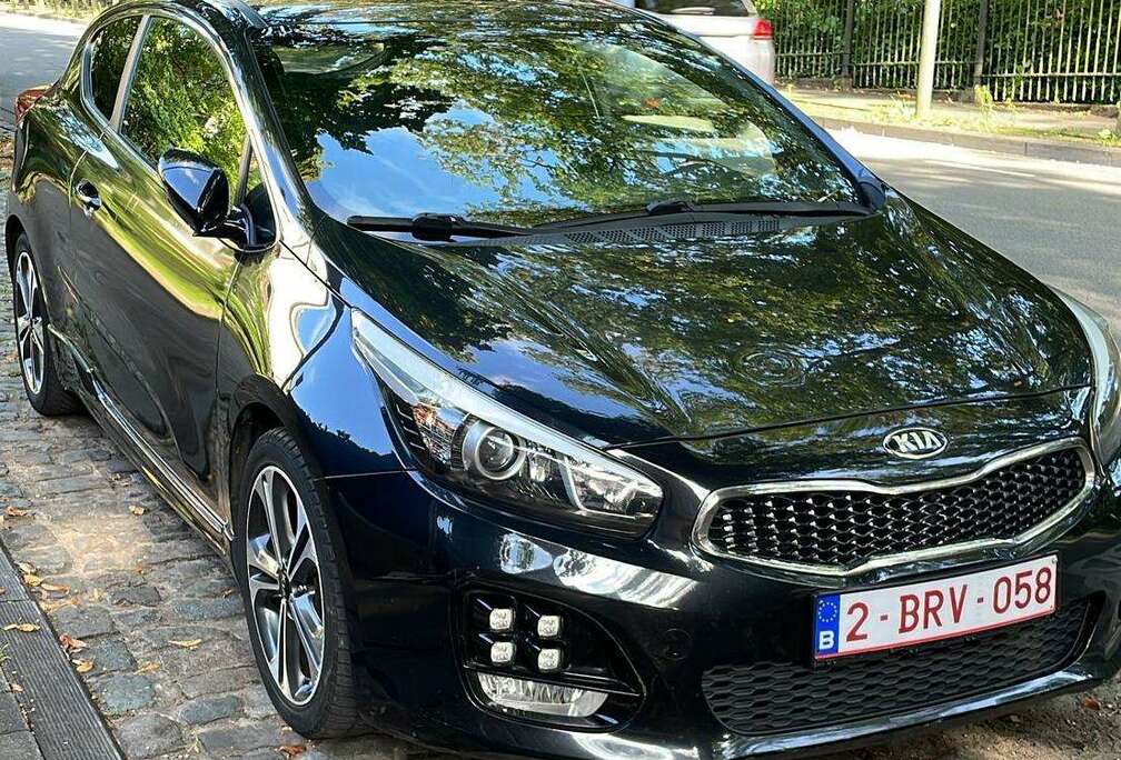 Kia Cee\'D 1.6 CRDi Navi Edition ISG