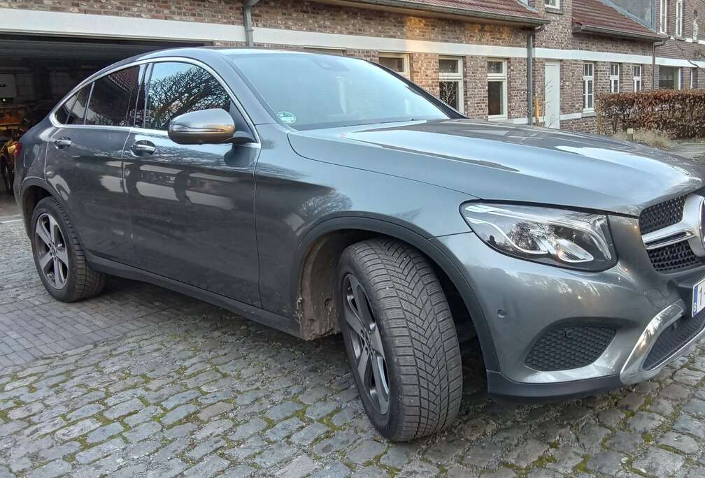 Mercedes-Benz GLC 220 d Coupe 4Matic 9G-TRONIC