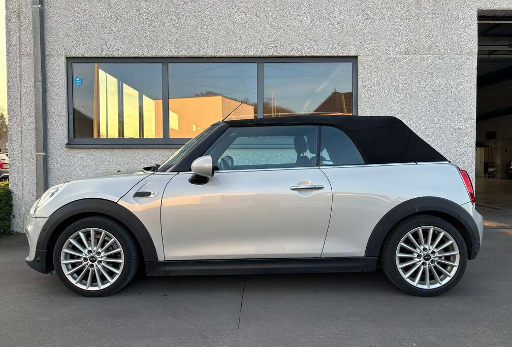 MINI Mini Cabriolet 1.5 Automaat Harman Kardon