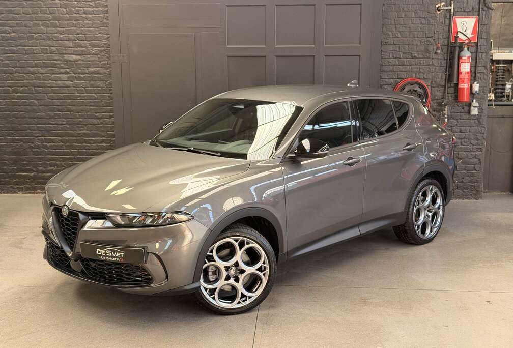 Alfa Romeo Plug-In Q4 Sprint #nieuw