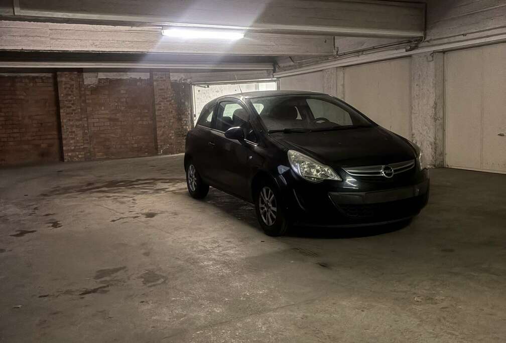 Opel Opel Corsa 2011 170 Xxx Km Prte A Immatriculé