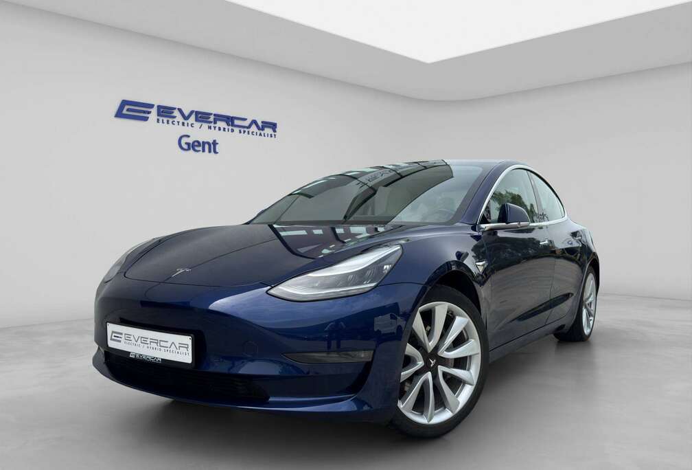 Tesla Model 3 75 Long-Range AWD **19\
