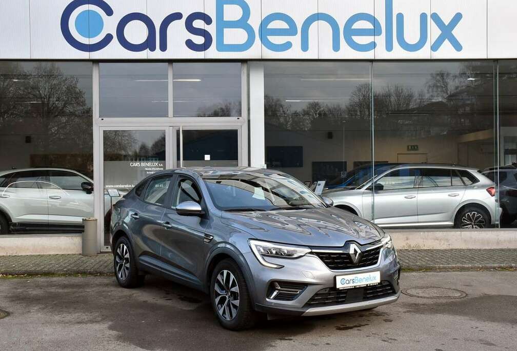 Renault 1.6 E-TECH HEV ZEN EDC LANE SIDE CAM 1 MAIN