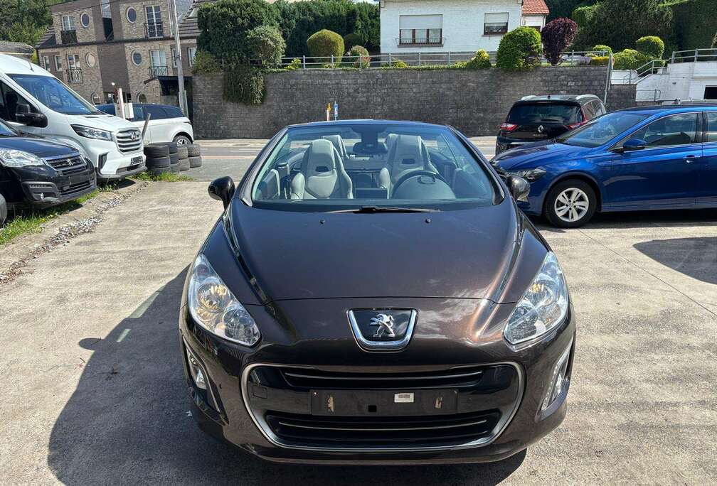 Peugeot 308 CC 1.6 THP Feline
