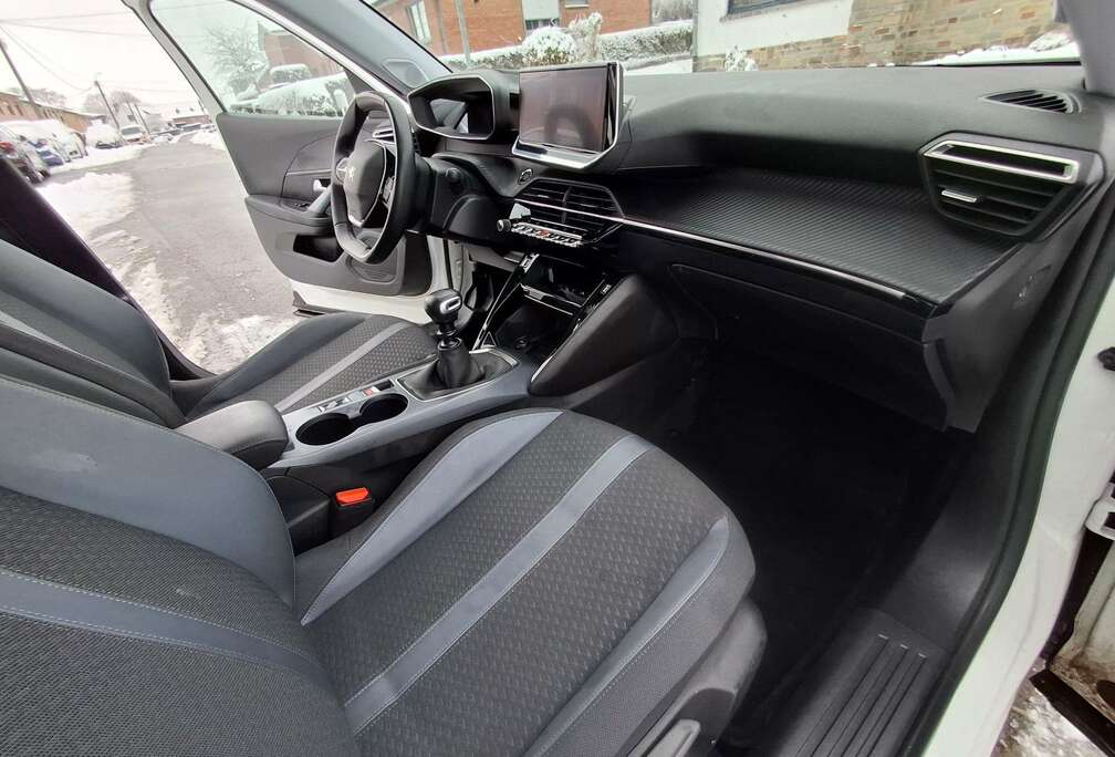 Peugeot 1.2 PureTech Active S&S