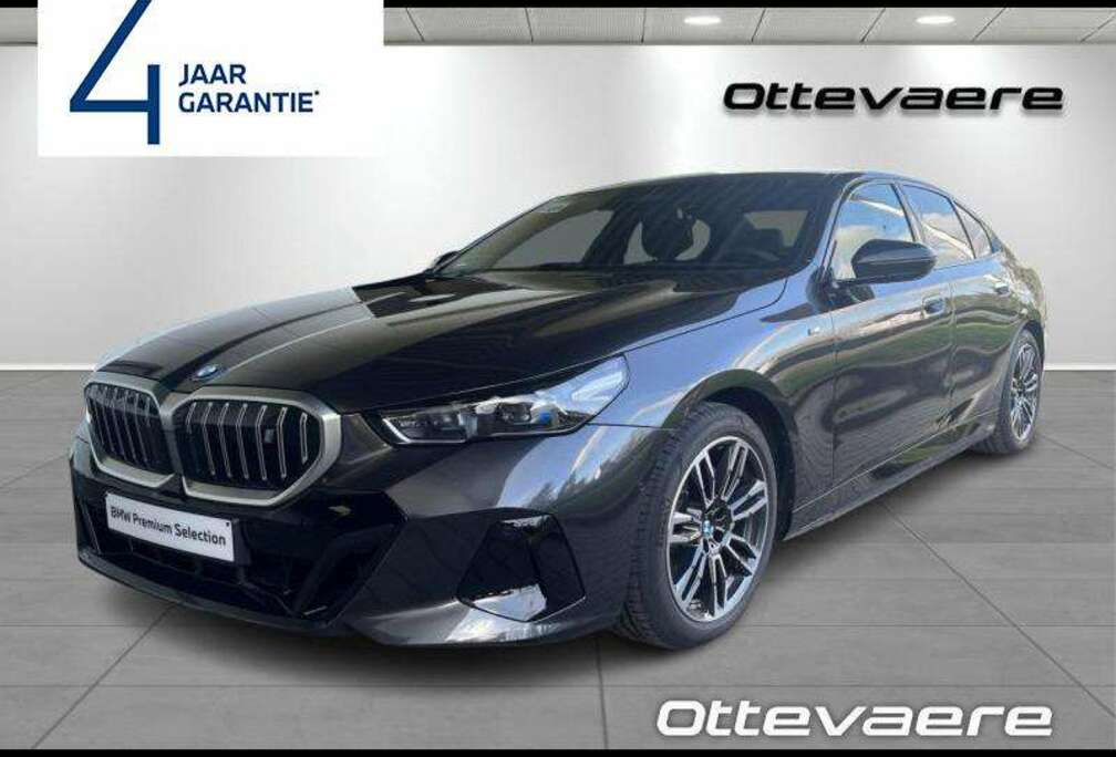 BMW i5 eDrive40