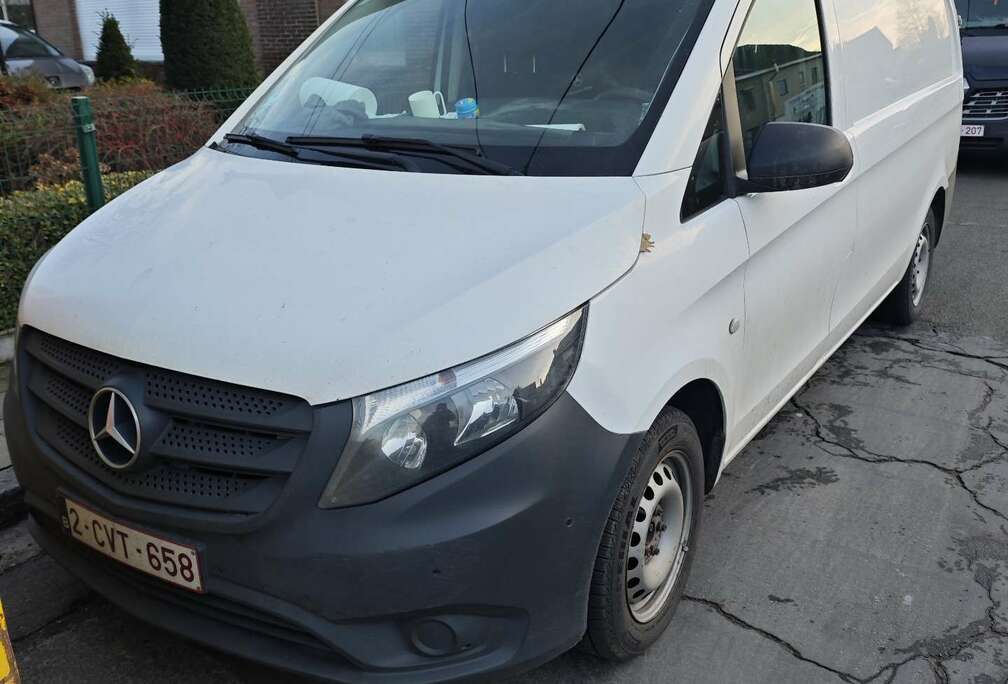 Mercedes-Benz mercedes vito diesel 2017 266000