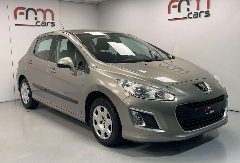 Peugeot 1.4i benzine 1ste eigenaar bwj2012 Airco Garantie