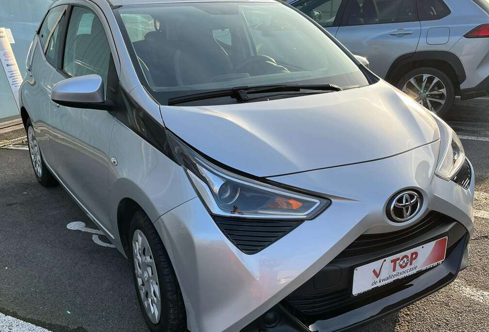 Toyota Aygo x-play