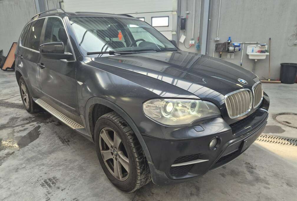 BMW 3.0 dA xDrive30//DEGAT CARROSSERIE // EXPORT