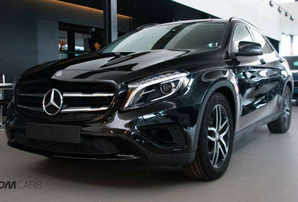 Mercedes-Benz i Urban Sportzetels/Leder/Xenon/Pano,dak/NIGHTPAK