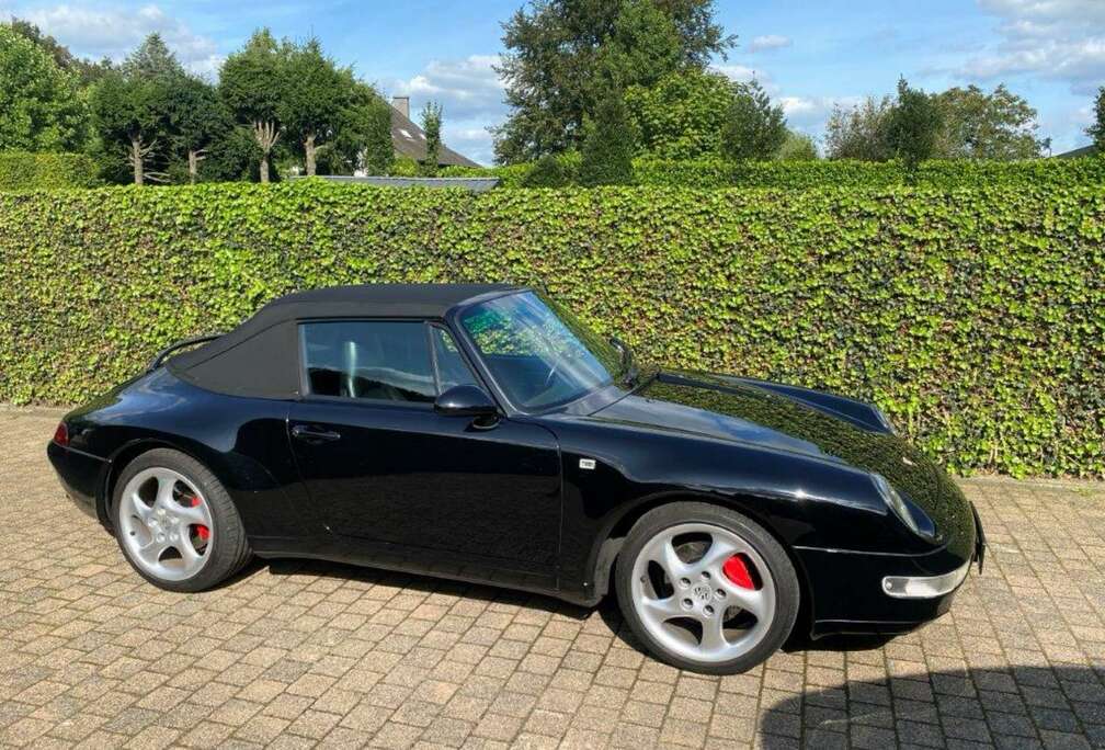 Porsche Carrera Cabrio 993