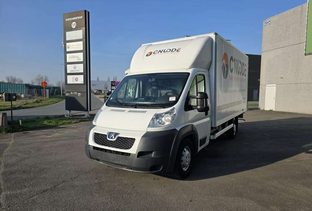 Peugeot (Stock ID 21997)