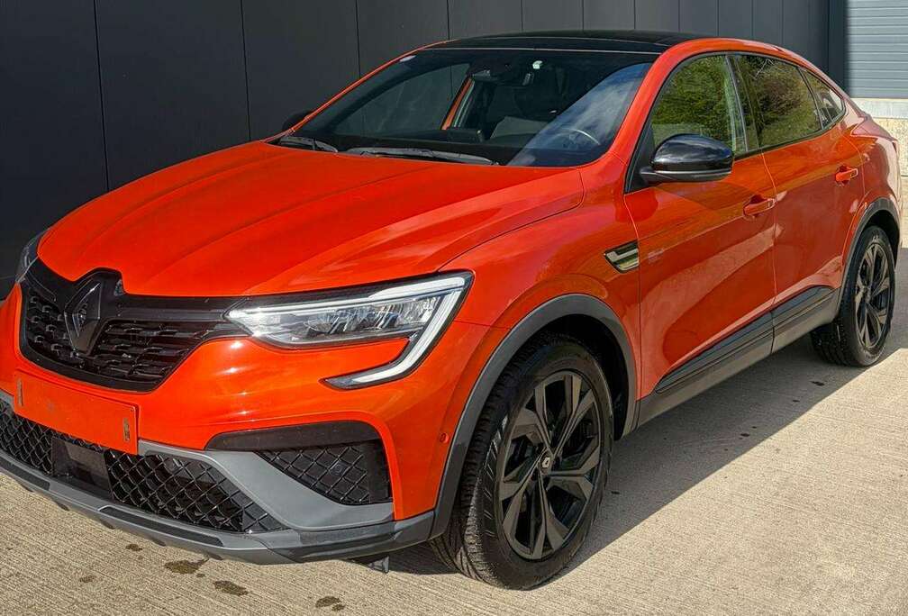 Renault Arkana 1.598cc  E-tech rs line