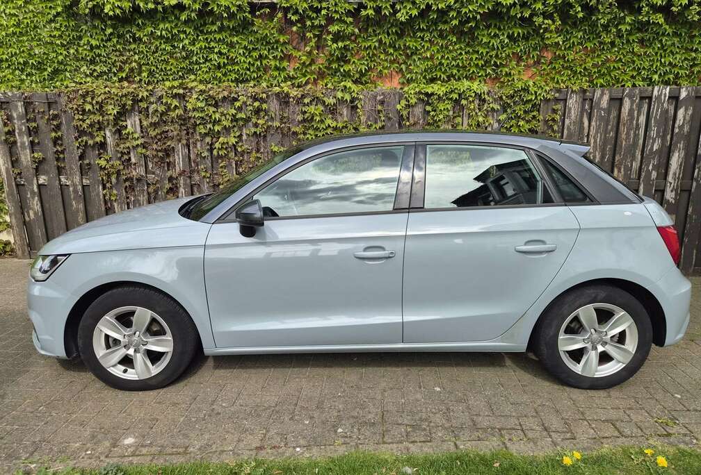 Audi A1 Sportback 1.0 TFSI S tronic