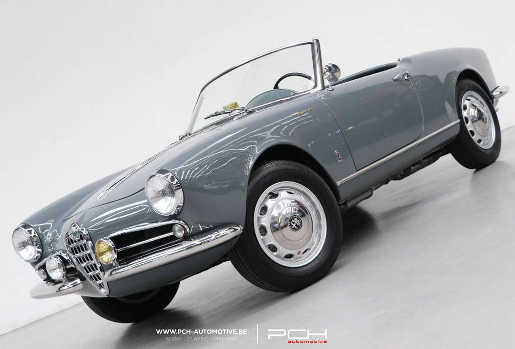 Alfa Romeo Spider Veloce 750 F + Hard-Top 1957 FULLY RESTORED