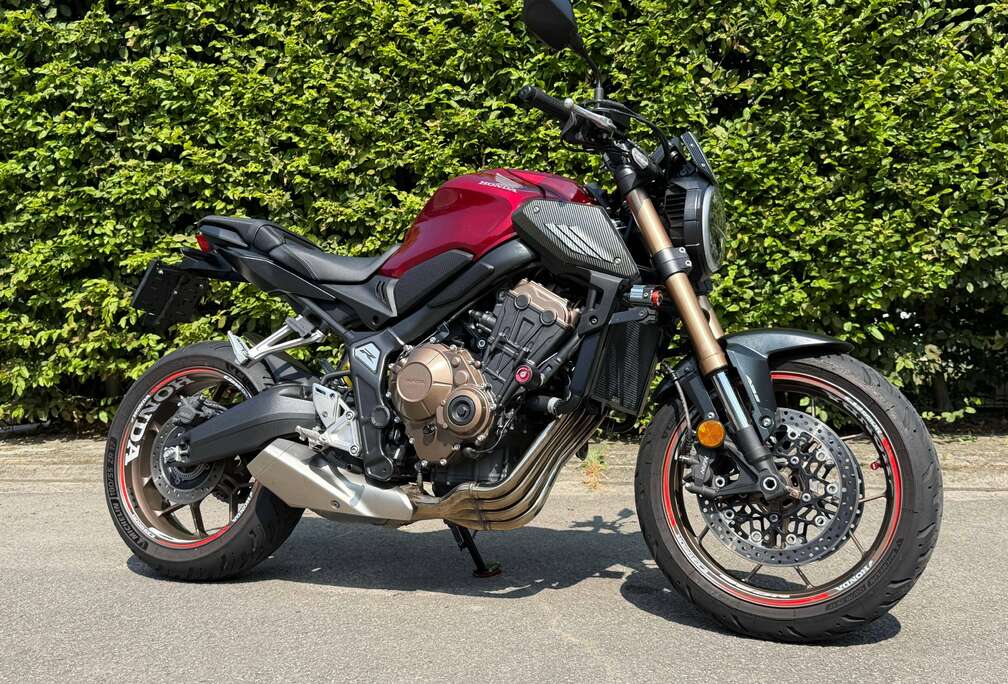 Honda CB 650 R