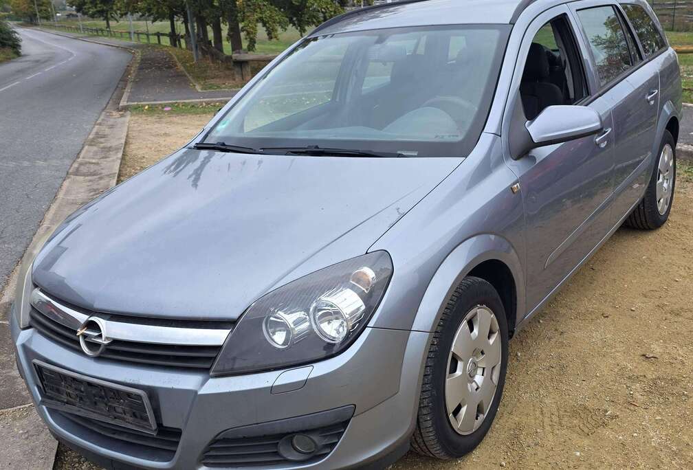 Opel Astra SW 1.7 DTH CDTi Cosmo