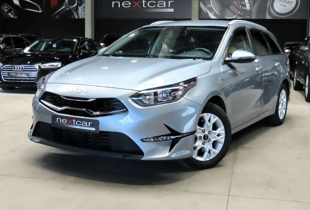 Kia 1.6CRDi More ISG *NAVI-CAMERA-LED-LANE ASSIST*