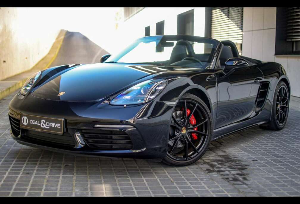 Porsche 718 S 2.5 PDK - TIEFSCHWARZMETALLIC