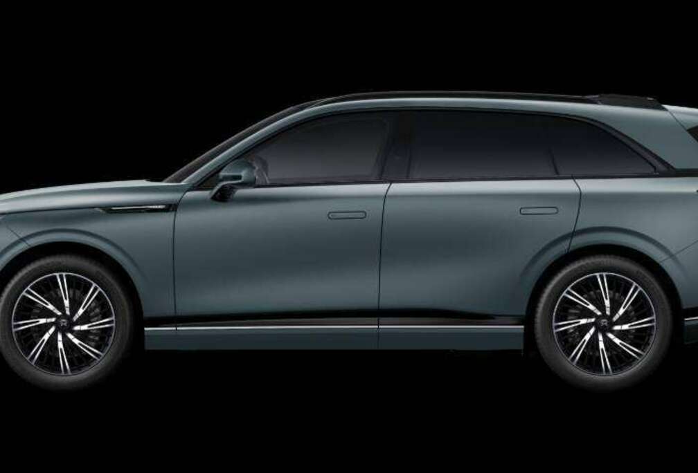 AWD Performance 98Kwh NEW  / Premium Pack