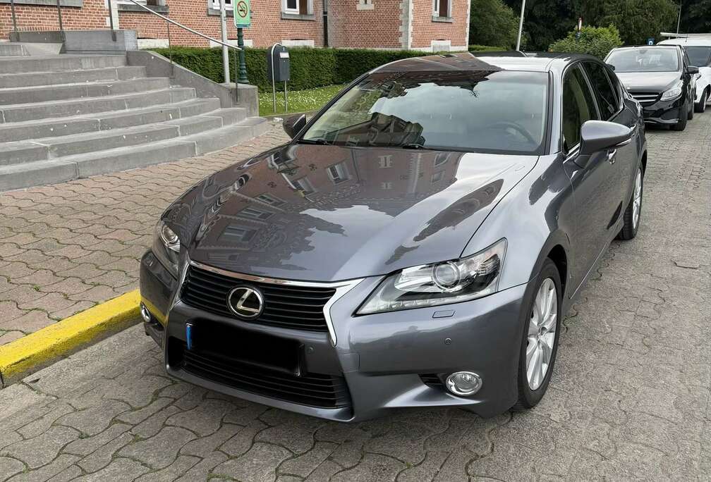 Lexus 2.5i V6 Privilege Line
