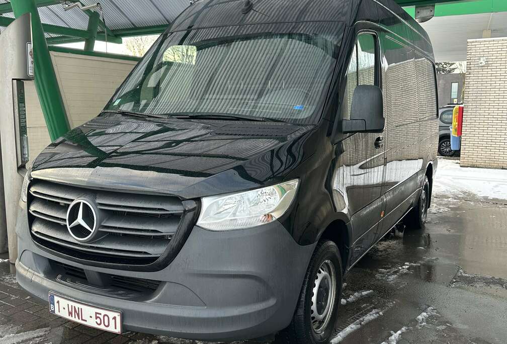 Mercedes-Benz 319 CDI Standard HA 7G-TRONIC Plus