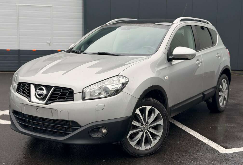 Nissan Qashqai 1.6 dCi TEKNA TOIT PANO / CUIR / NAVI PRO / CAMÉRA