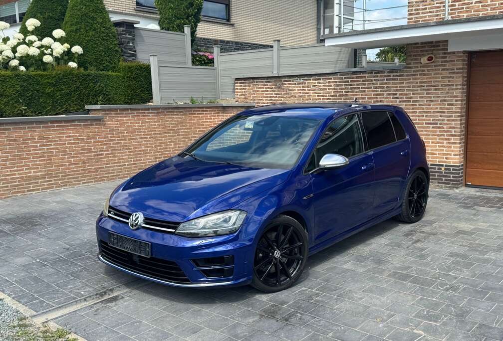 Volkswagen Golf 2.0 TSI 4Motion
