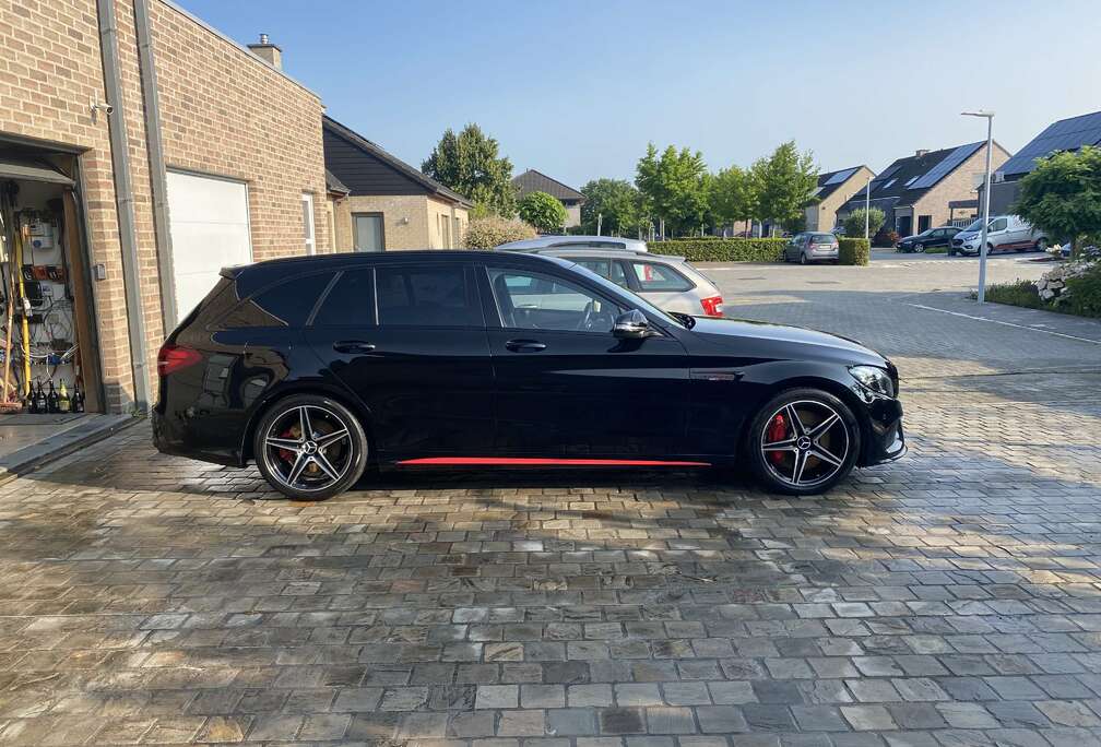 Mercedes-Benz 4Matic T 9G-TRONIC