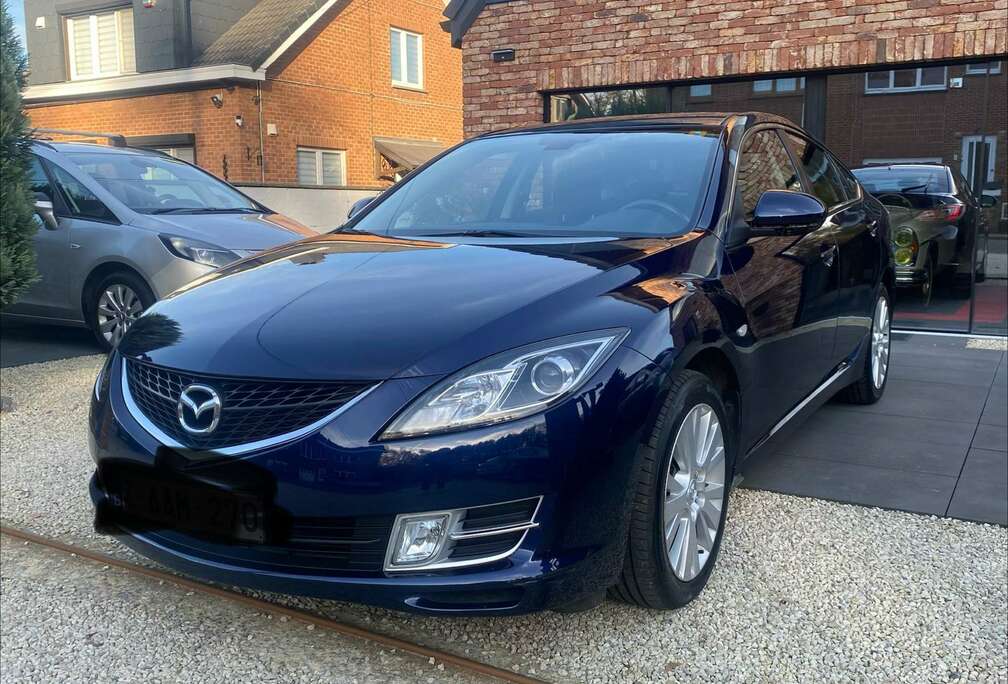 Mazda 1.8 essence