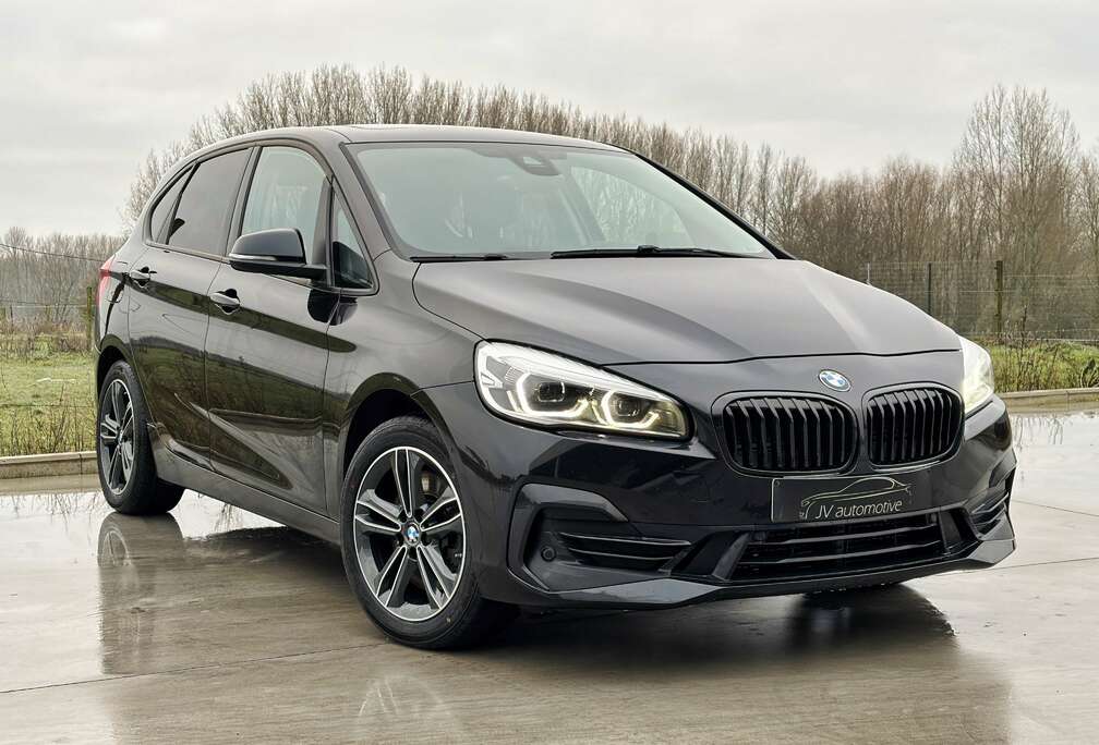 BMW 225xe * PANO * HEAD UP * ZETELVERW *