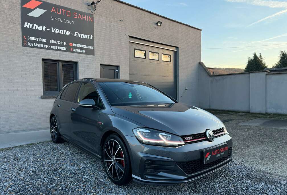 Volkswagen *2.0TSI PERFORMANCE,DSG,COCKPIT,PANO,FULL FULL…*