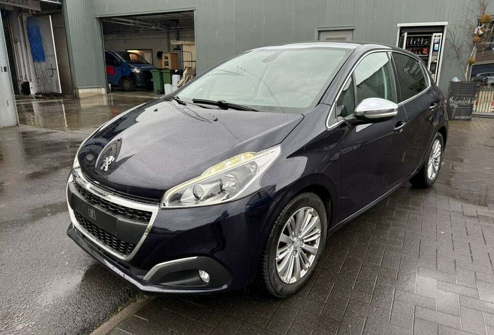 Peugeot 208 1.2 PureTech Allure S GARANTIE 1 AN/JAAR