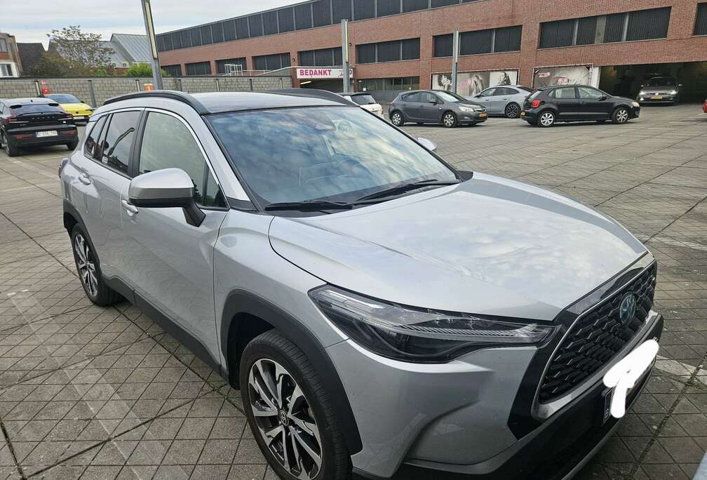 Toyota Hybrid 2.0 Style Plus