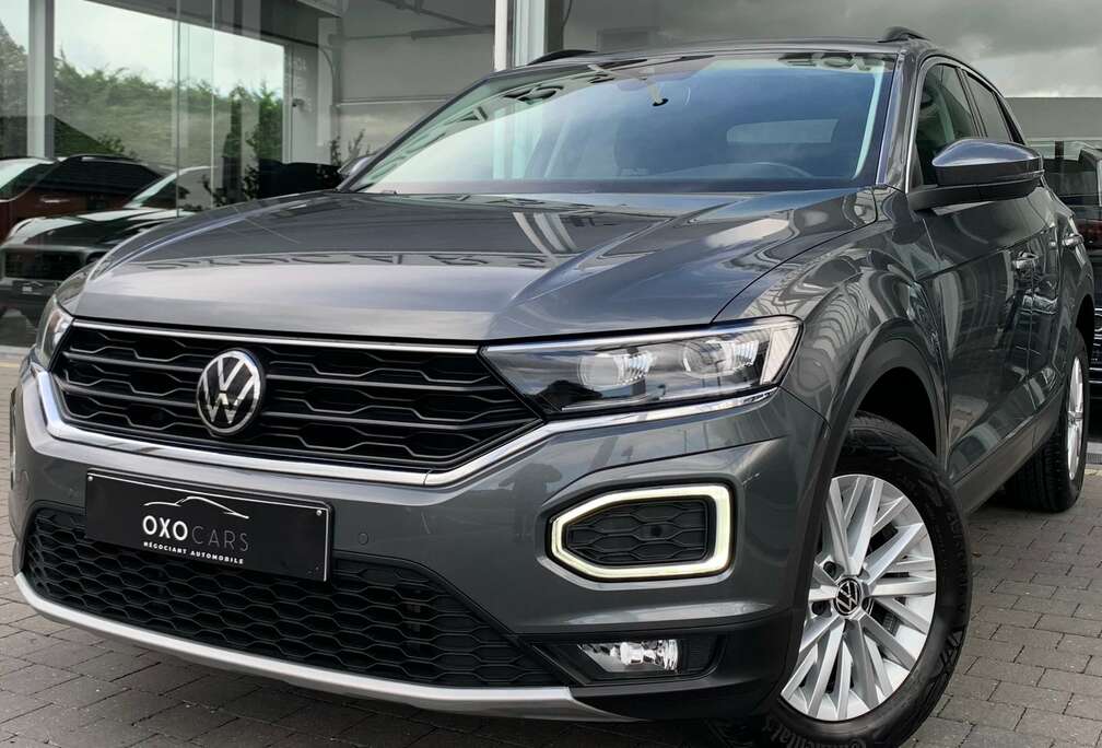 Volkswagen 1.0TSI / Xenon / Gps / Cruise / CarPlay / LED / PDC / GARANTIE