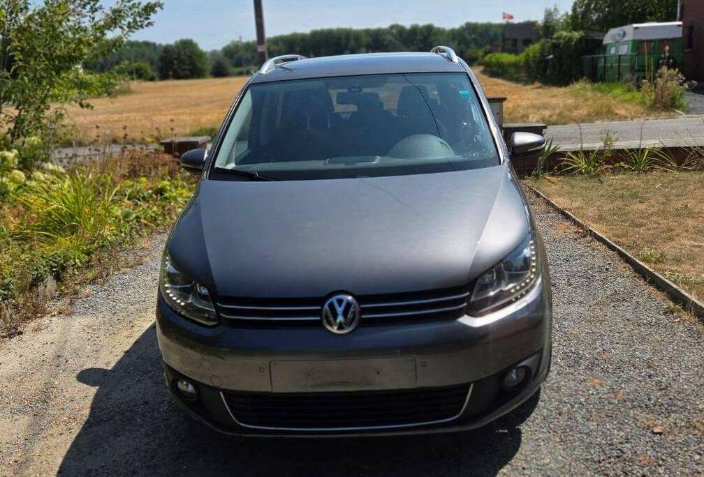 Volkswagen Touran 1.4 TSI Highline DSG