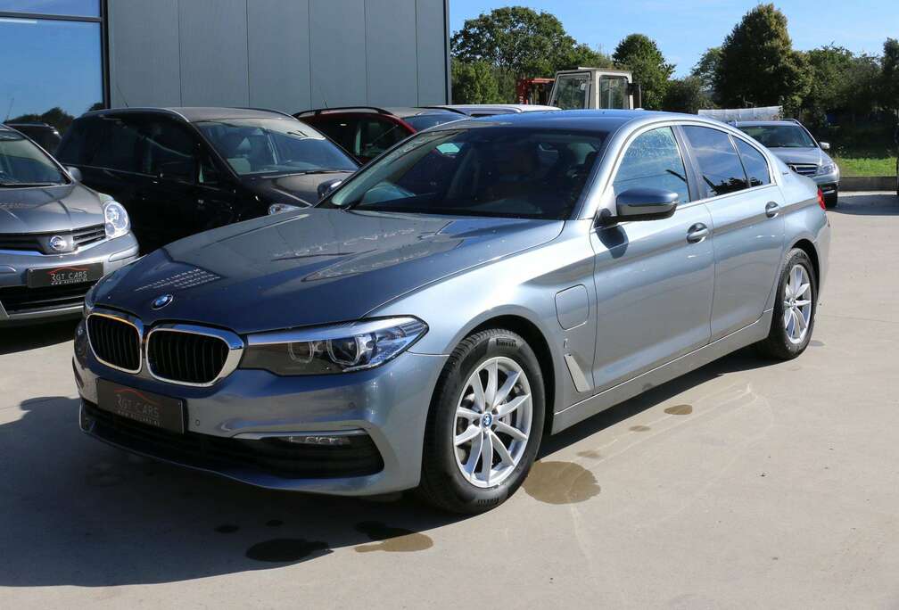 BMW 530e Aut. Luxury Line + 1 JAAR GARANTIE TRAXIO