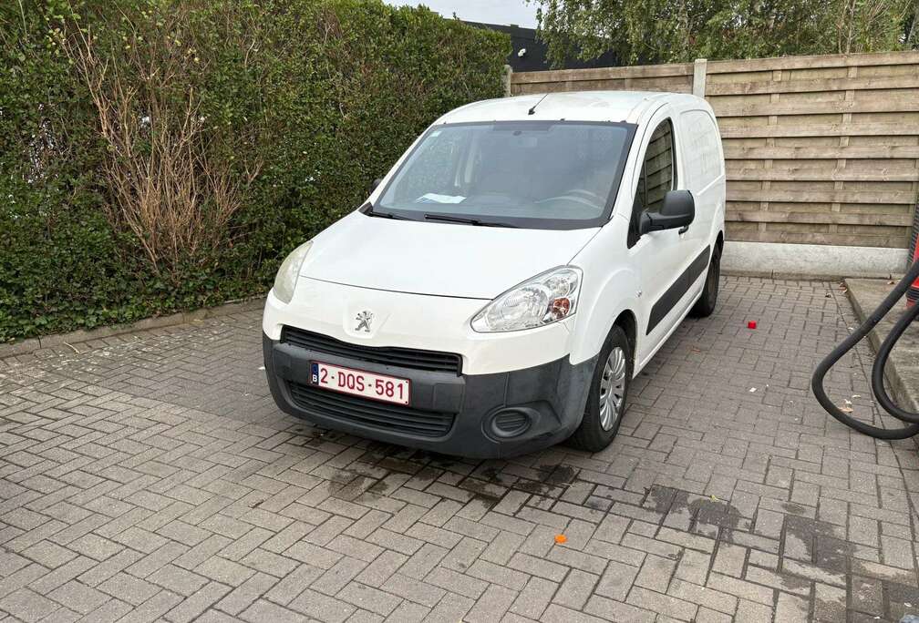 Peugeot 1.6 HDi Pack CD Airco