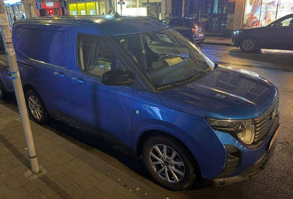 Ford Transit Courier 1.0 EcoBoost Ambiente