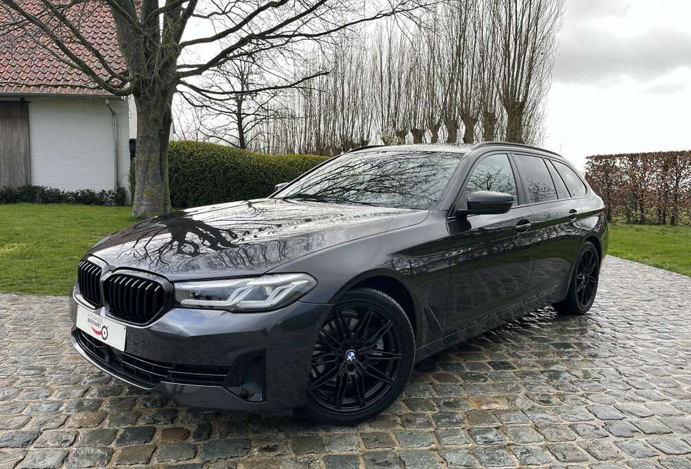 BMW iA Touring MHEV/1eignr/Pano/Led/Carplay/Cruise/Pdc