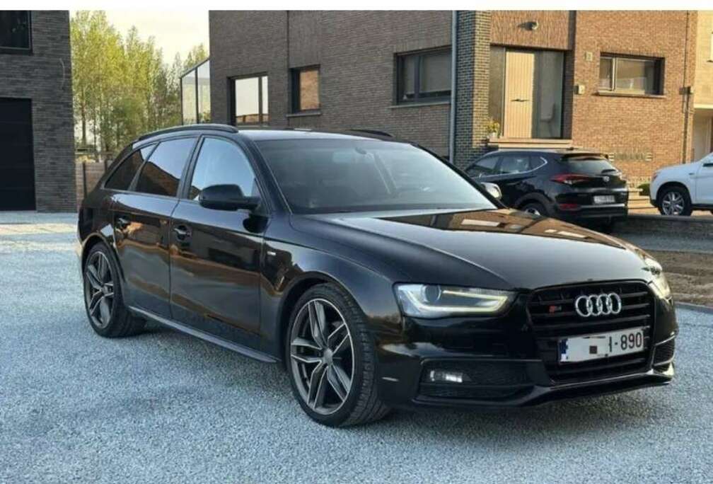 Audi Avant 2.0 TDi S line Multitronic