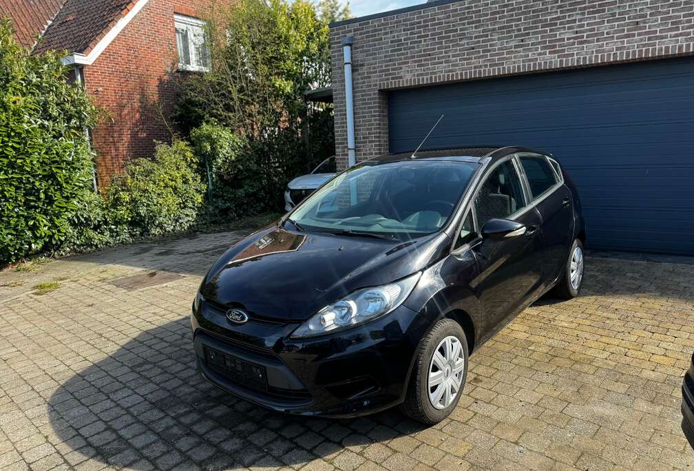 Ford Fiesta 1.25i Ambiente