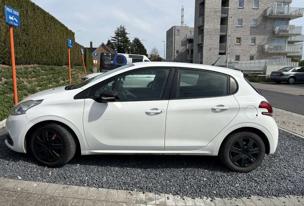 Peugeot 1.2i PureTech Like